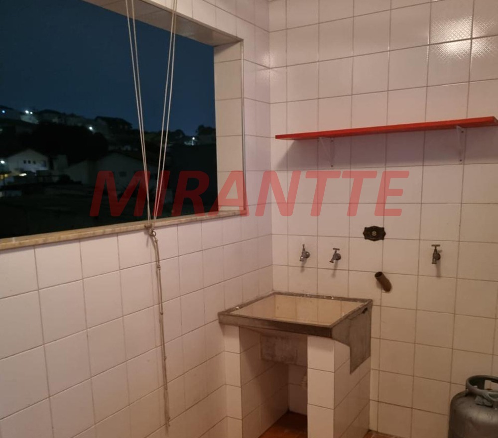 Sobrado de 220m² com 3 quartos em Vila Mazzei
