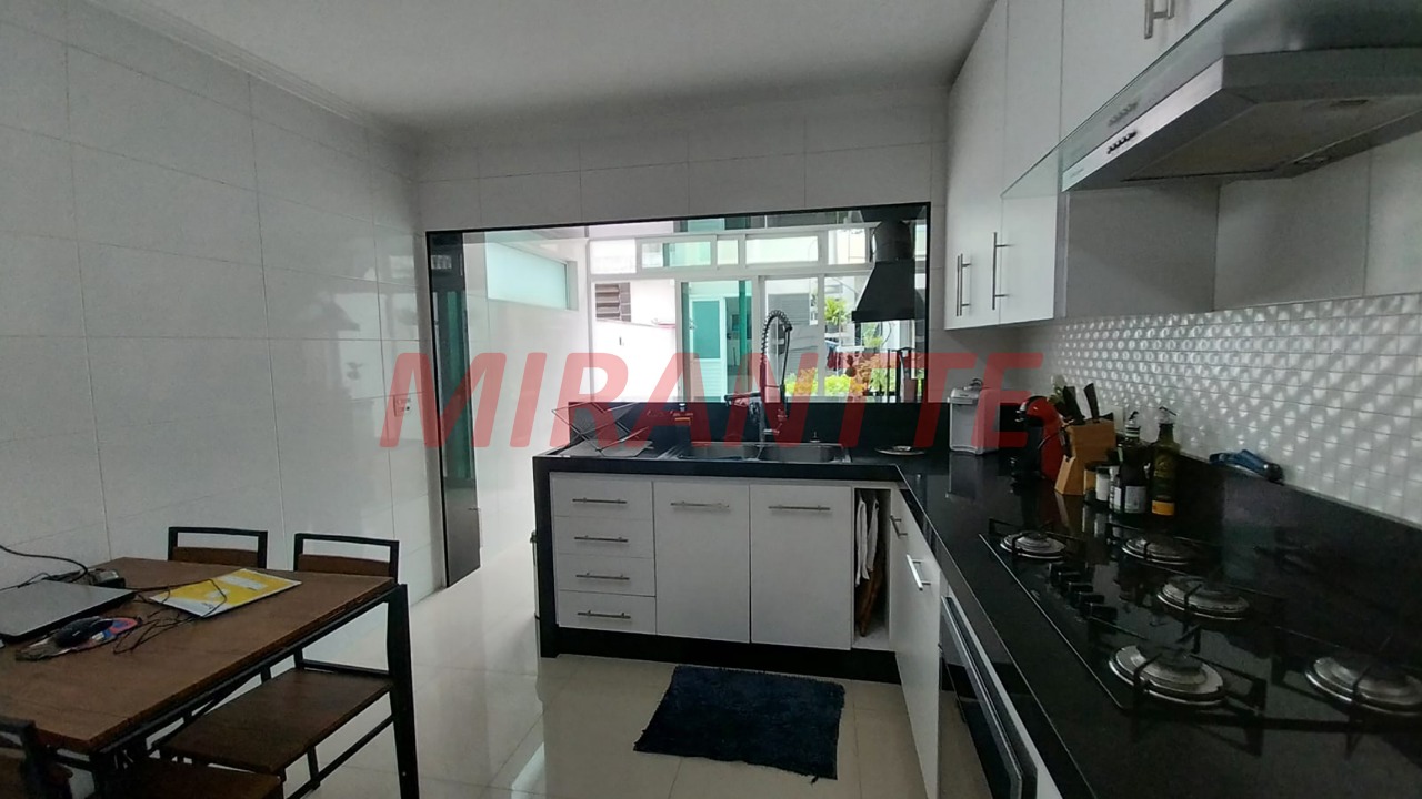 Casa terrea de 147m² com 3 quartos em Vila Nivi