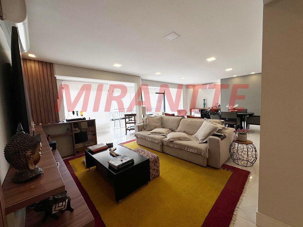 Apartamento de 205m² com 4 quartos em Santana