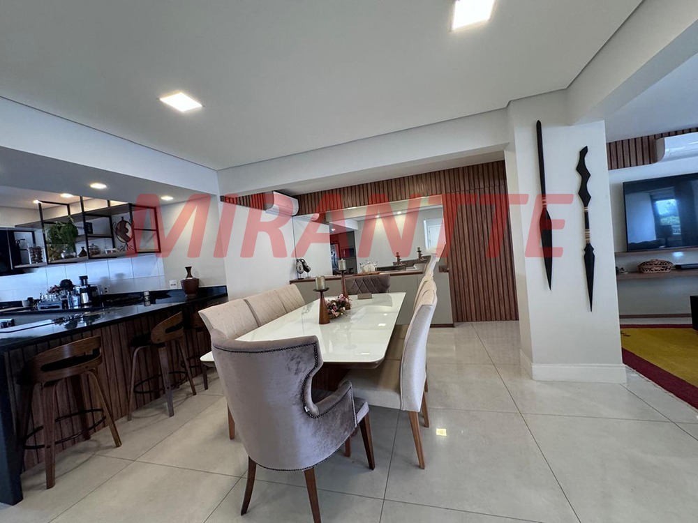 Apartamento de 205m² com 4 quartos em Santana