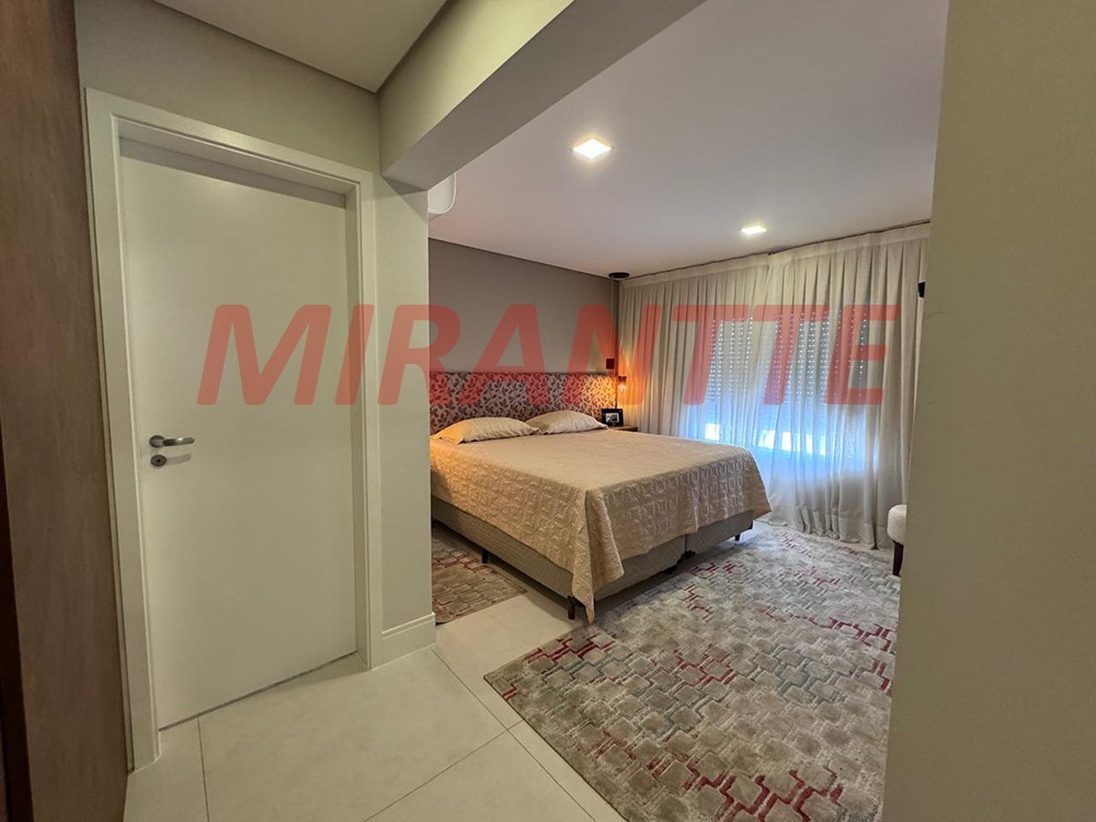 Apartamento de 205m² com 4 quartos em Santana