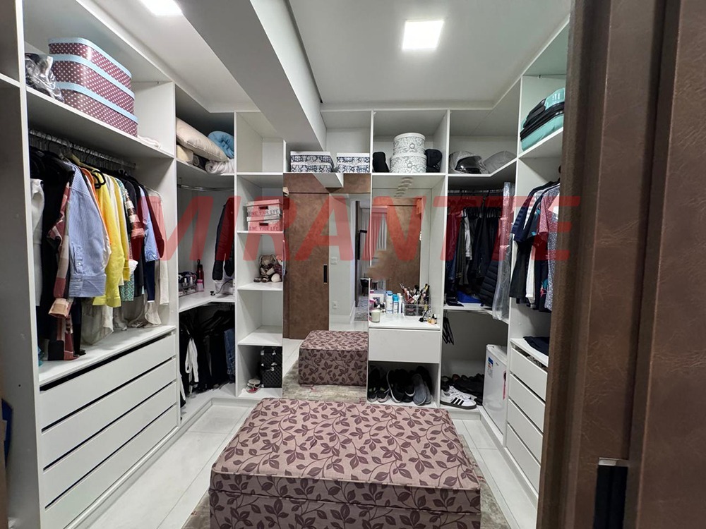 Apartamento de 205m² com 4 quartos em Santana