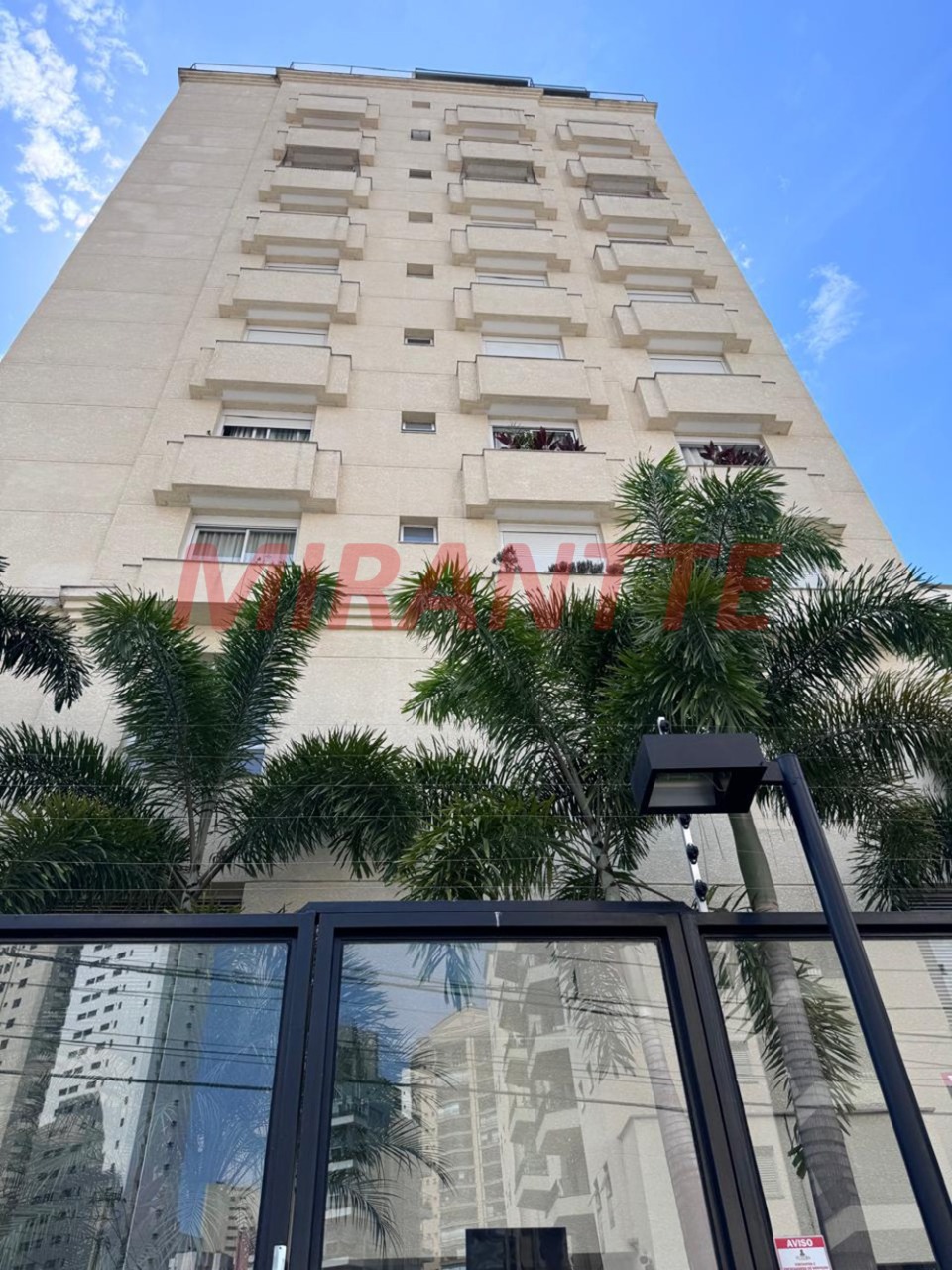 Apartamento de 205m² com 4 quartos em Santana