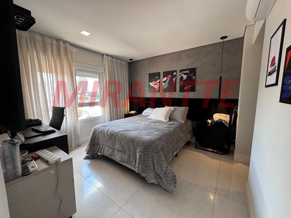 Apartamento de 205m² com 4 quartos em Santana