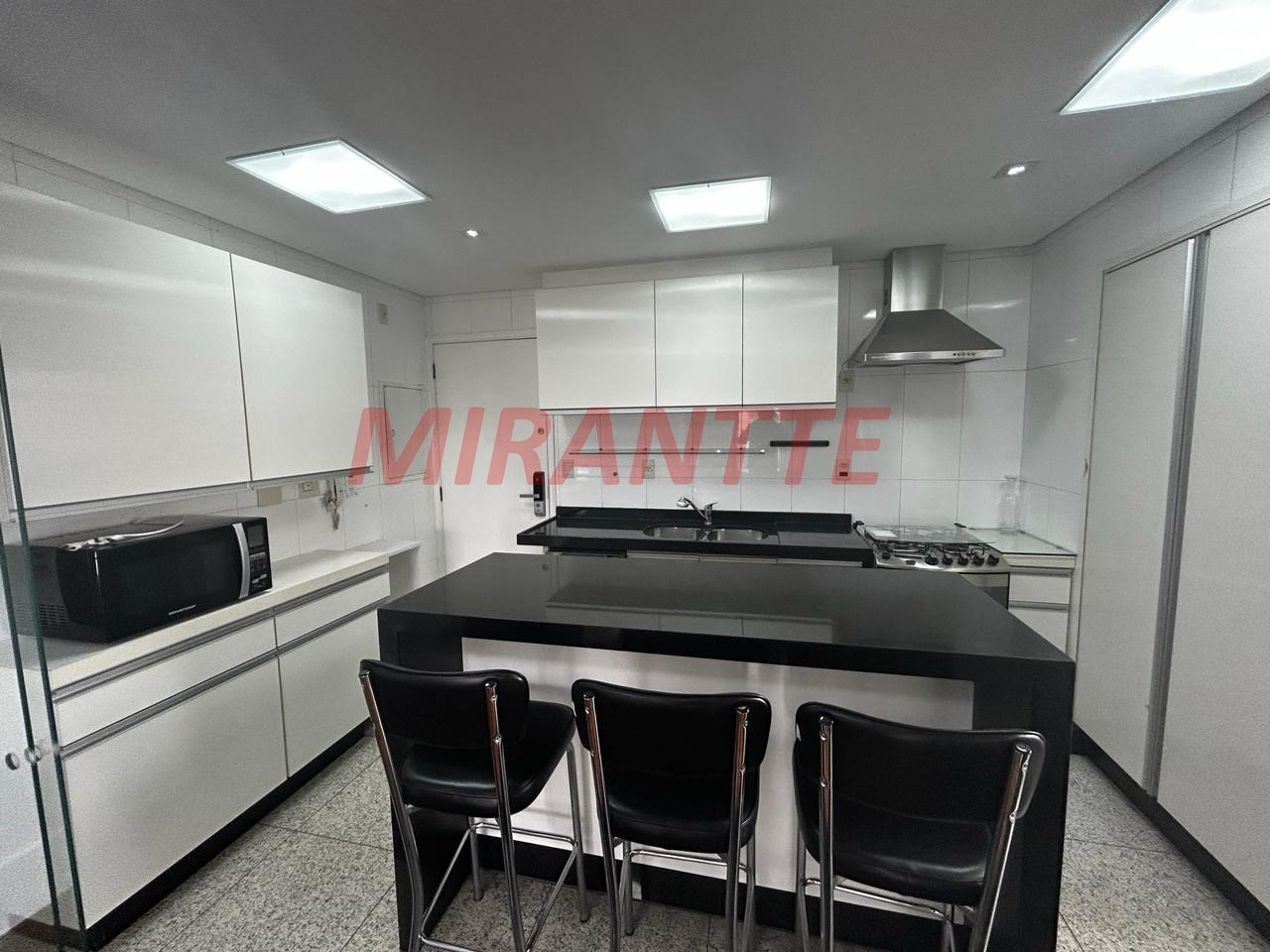 Apartamento de 116.48m² com 3 quartos em Vila Nova Conceição