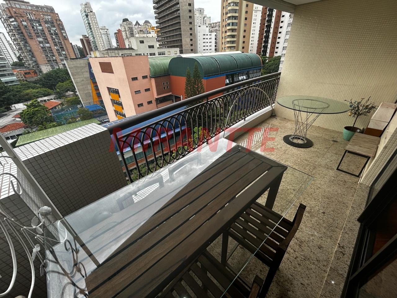 Apartamento de 116.48m² com 3 quartos em Vila Nova Conceição