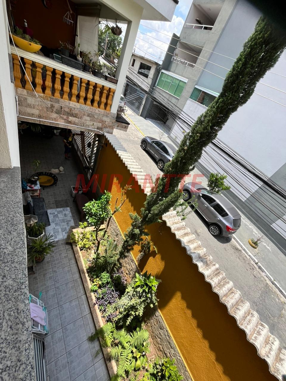 Sobrado de 180m² com 3 quartos em Jardim Brasília (Zona Norte)