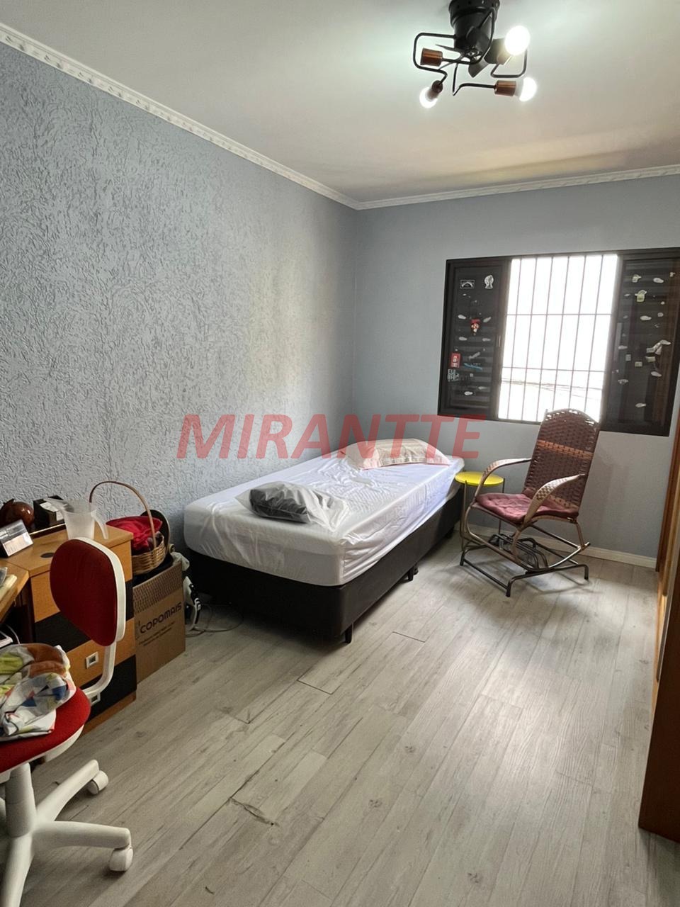 Sobrado de 180m² com 3 quartos em Jardim Brasília (Zona Norte)
