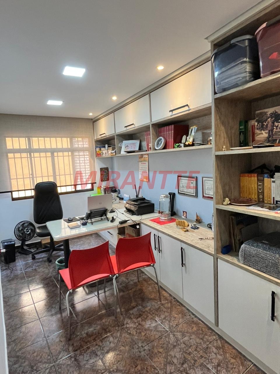 Sobrado de 180m² com 3 quartos em Jardim Brasília (Zona Norte)