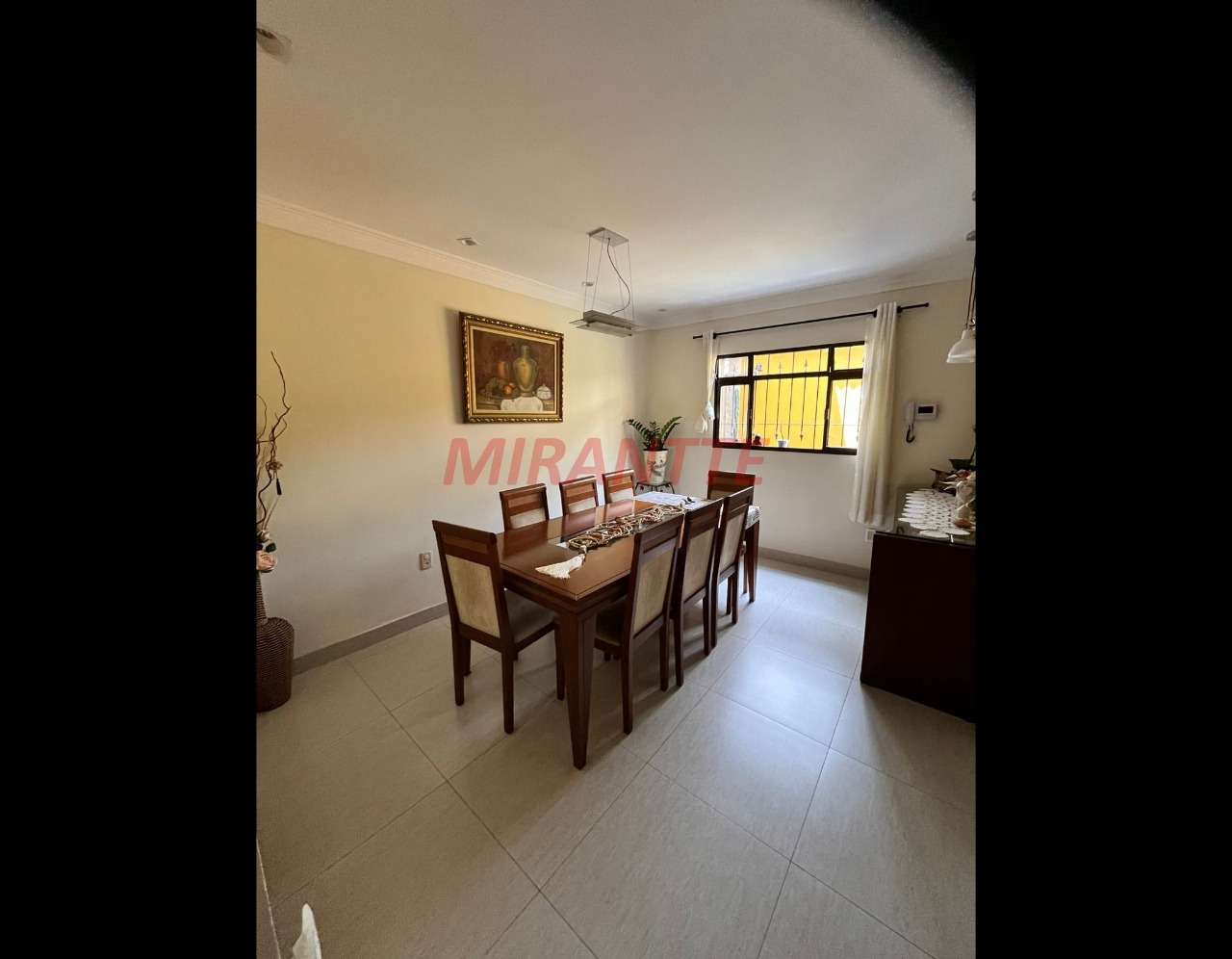 Sobrado de 180m² com 3 quartos em Jardim Brasília (Zona Norte)