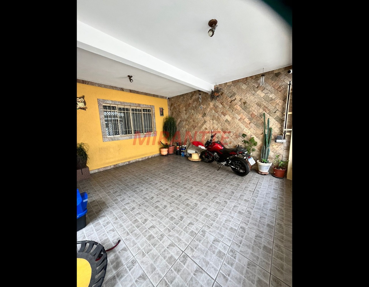 Sobrado de 180m² com 3 quartos em Jardim Brasília (Zona Norte)