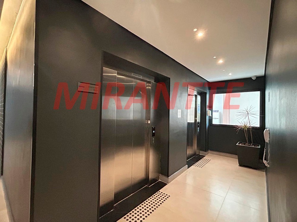 Apartamento de 40m² com 2 quartos em Vila Mazzei