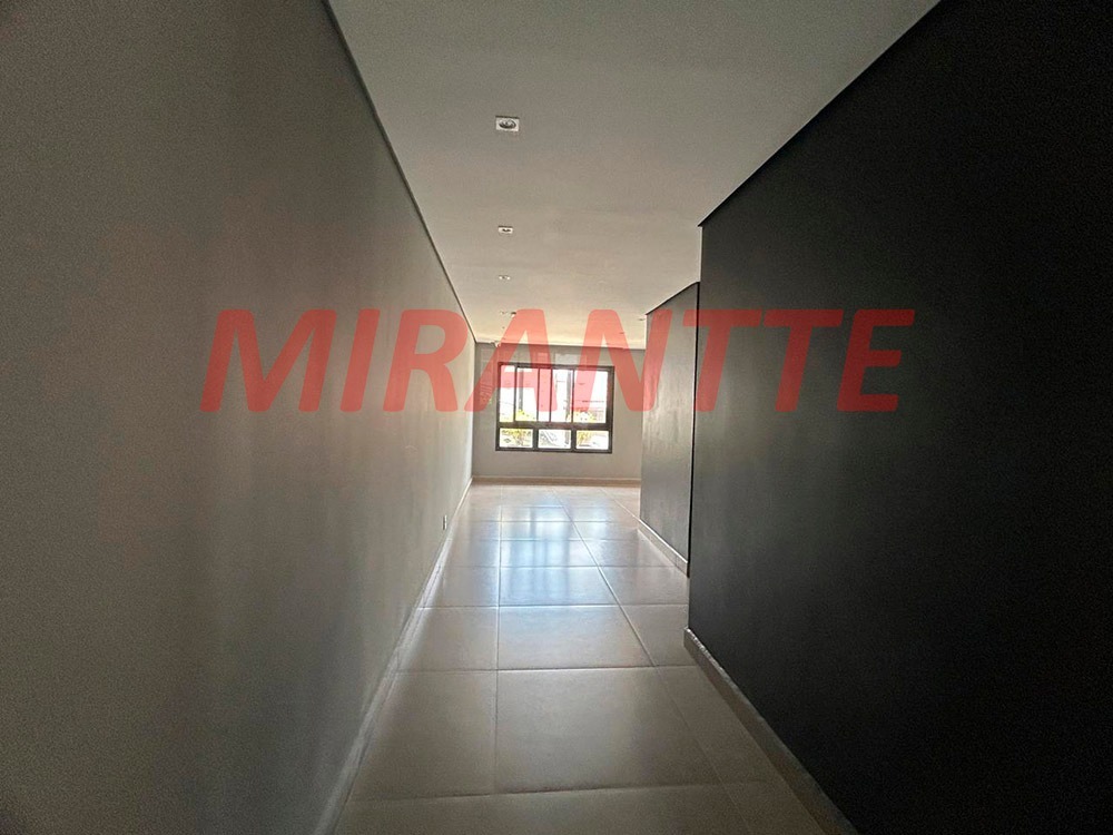 Apartamento de 40m² com 2 quartos em Vila Mazzei