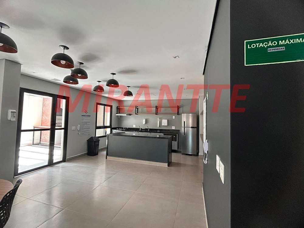 Apartamento de 40m² com 2 quartos em Vila Mazzei