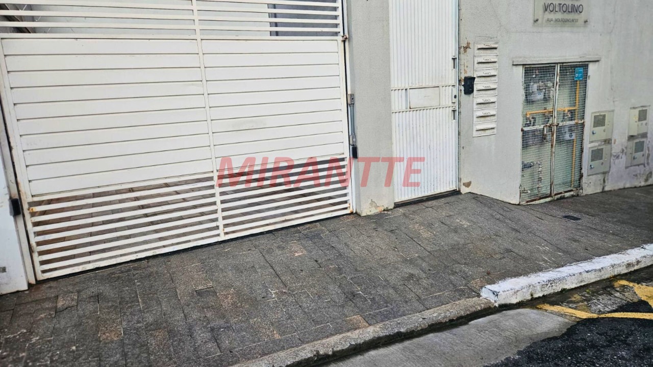 Cond. fechado de 100m² com 3 quartos em Água Rasa