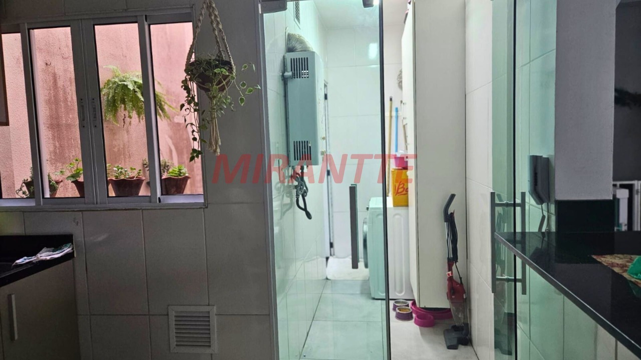 Cond. fechado de 100m² com 3 quartos em Água Rasa
