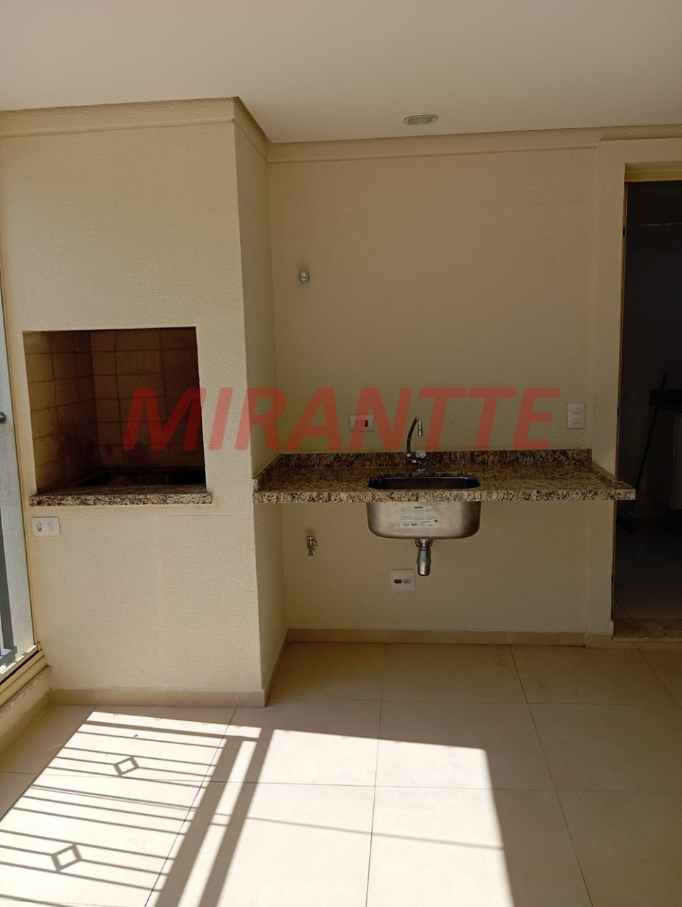 Apartamento de 120m² com 3 quartos em Santana