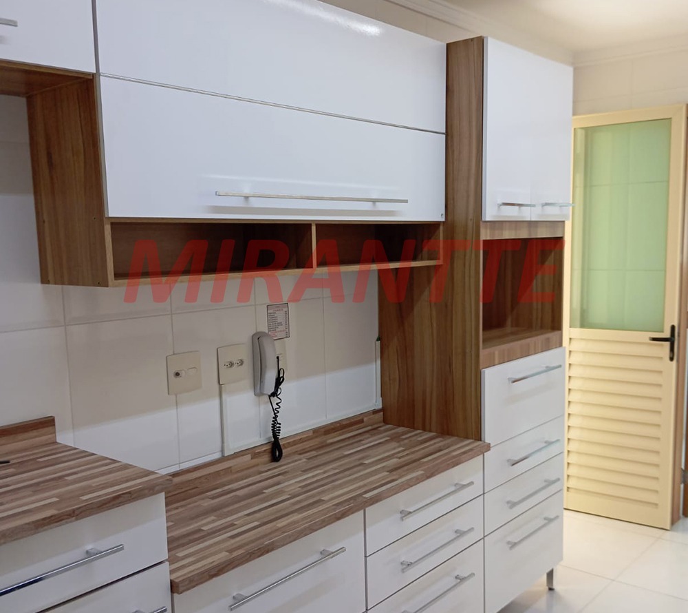 Apartamento de 120m² com 3 quartos em Santana