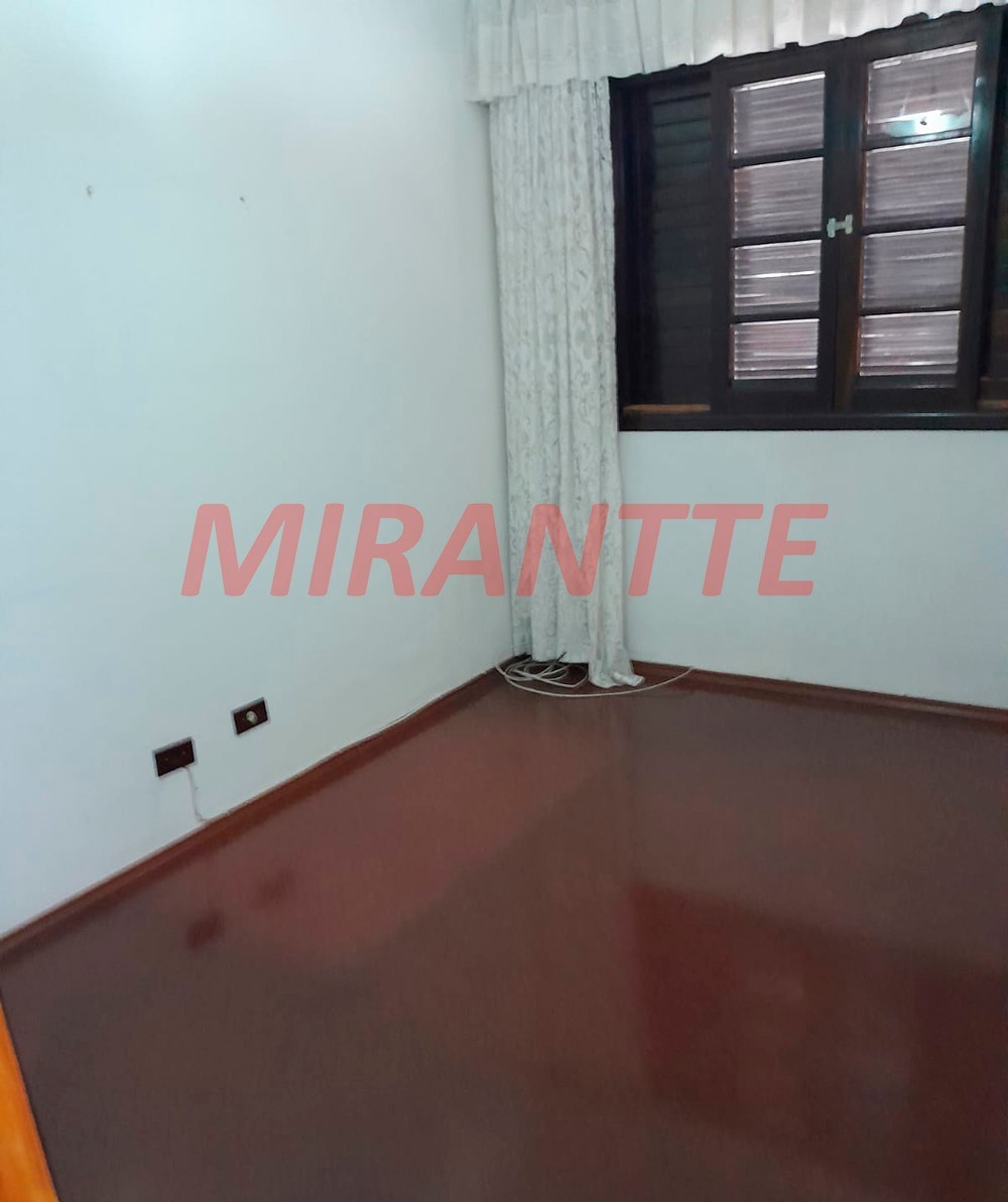 Sobrado de 230m² com 3 quartos em Vila Nova Mazzei