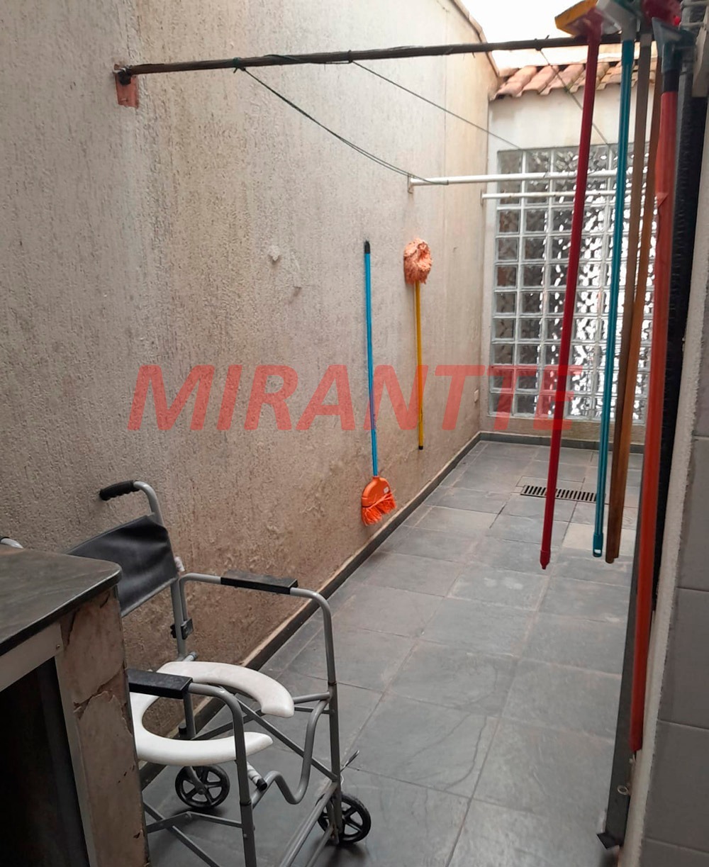 Sobrado de 230m² com 3 quartos em Vila Nova Mazzei