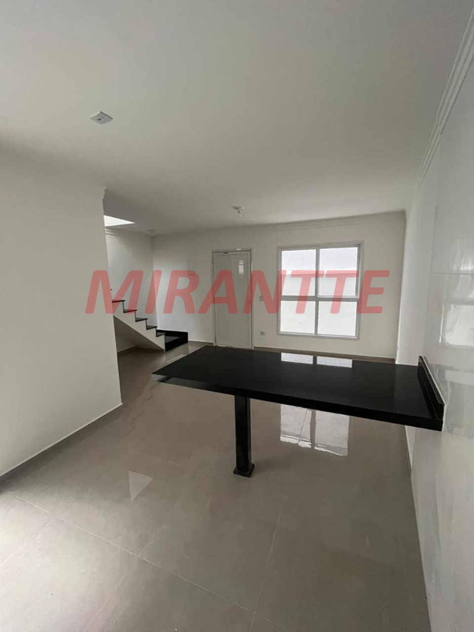 Cond. fechado de 65m² com 2 quartos em Imirim