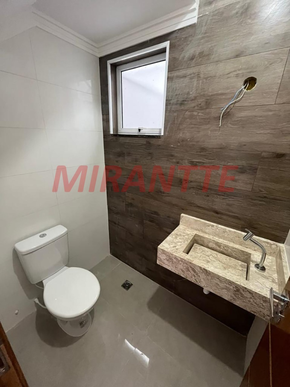 Cond. fechado de 65m² com 2 quartos em Imirim