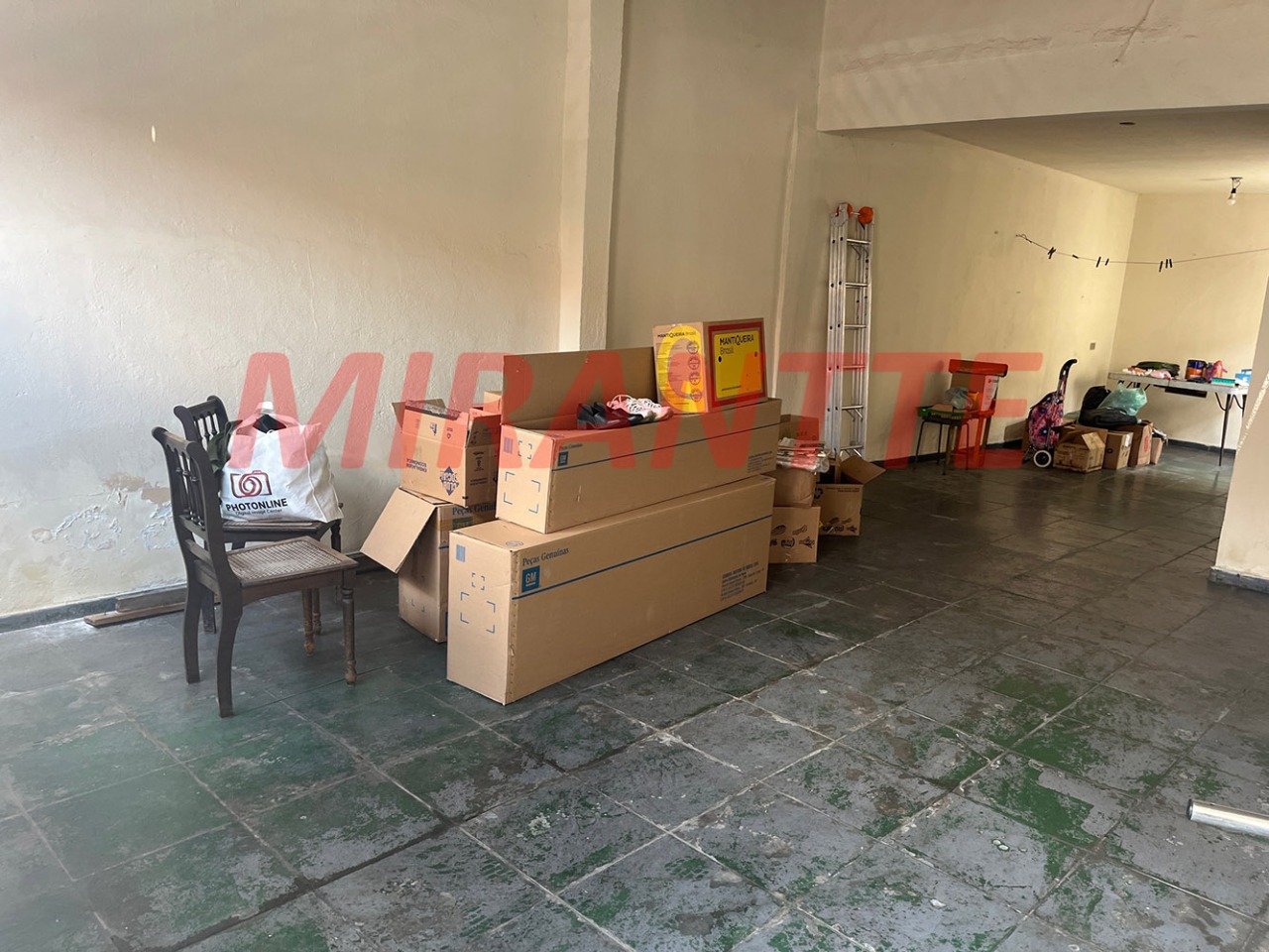 Casa terrea de 297m² com 2 quartos em Santana