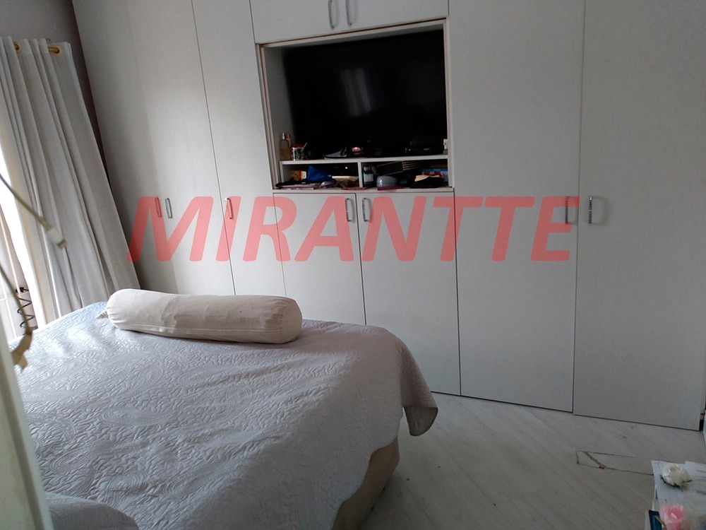 Sobrado de 192m² com 4 quartos em Casa Verde