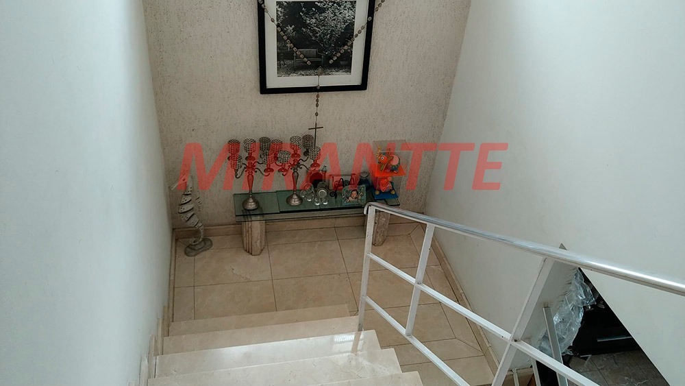 Sobrado de 192m² com 4 quartos em Casa Verde
