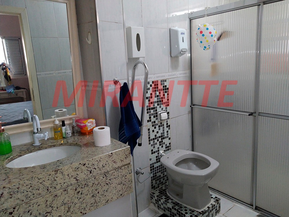 Sobrado de 192m² com 4 quartos em Casa Verde