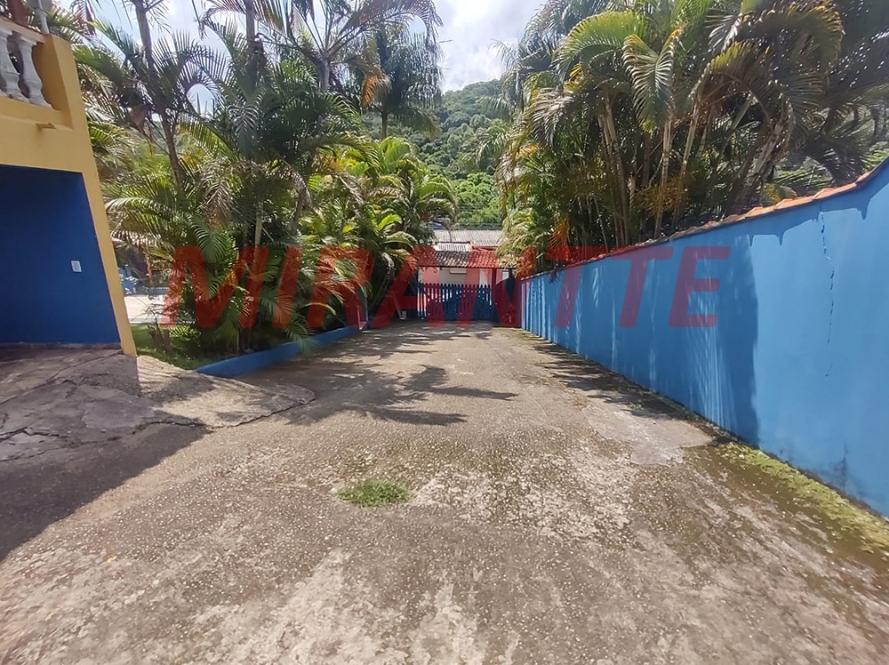 Casa terrea de 300m² com 3 quartos em Caraguata