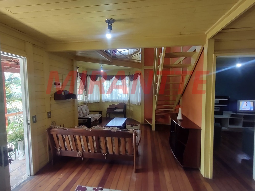 Casa terrea de 300m² com 3 quartos em Caraguata