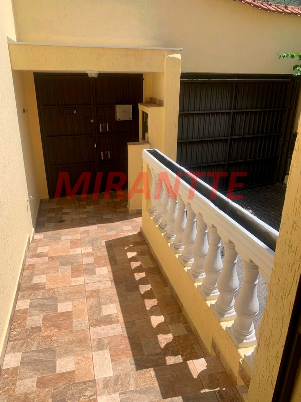 Sobrado de 226m² com 3 quartos em Parada Inglesa