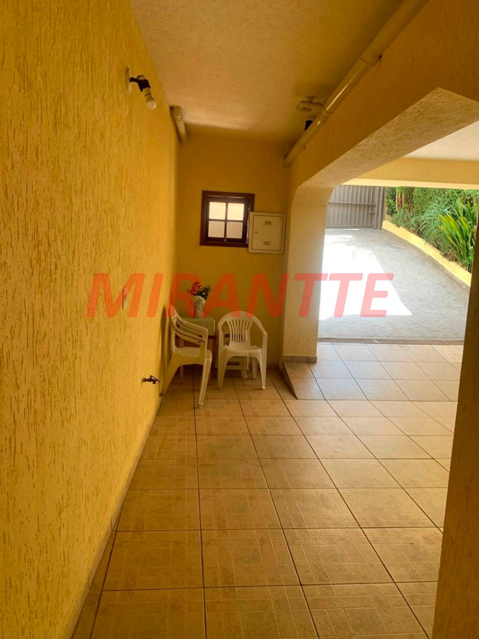 Sobrado de 226m² com 3 quartos em Parada Inglesa