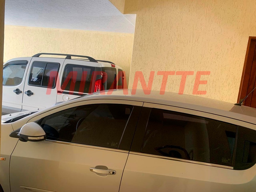 Sobrado de 226m² com 3 quartos em Parada Inglesa