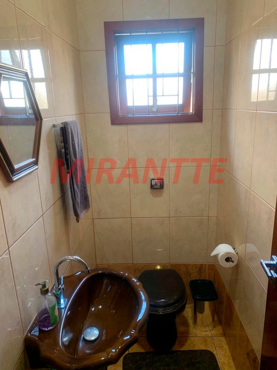 Sobrado de 226m² com 3 quartos em Parada Inglesa