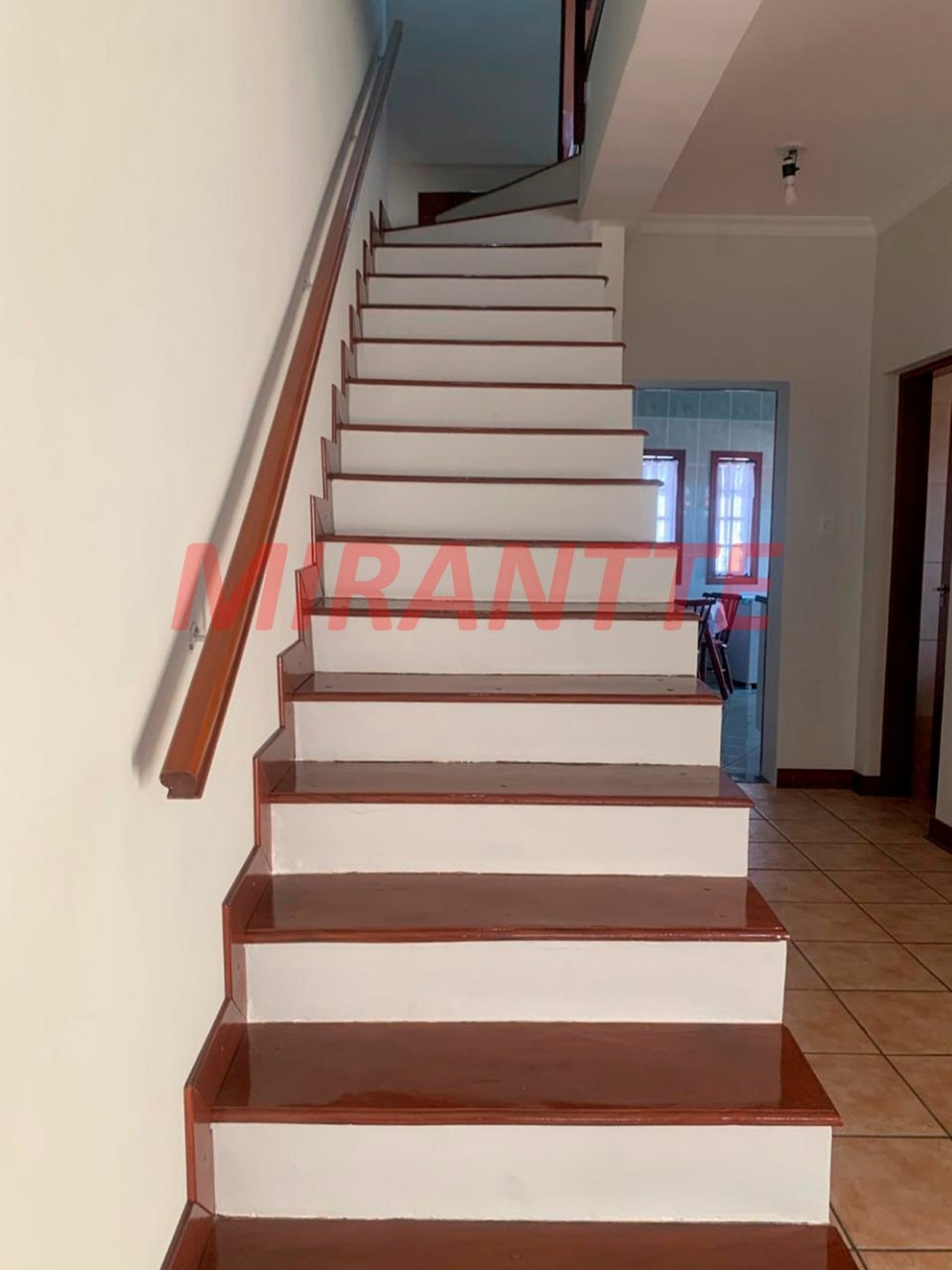 Sobrado de 226m² com 3 quartos em Parada Inglesa