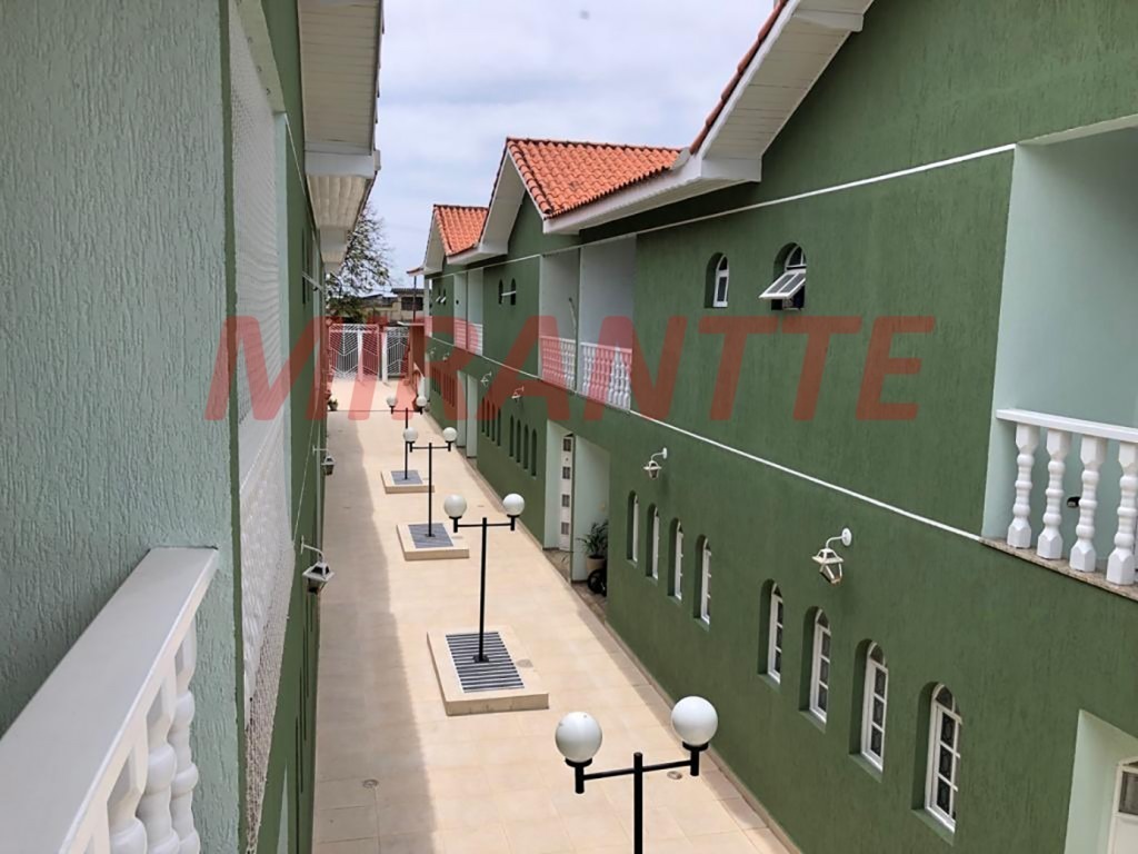 Cond. fechado de 180m² com 3 quartos em Horto Florestal