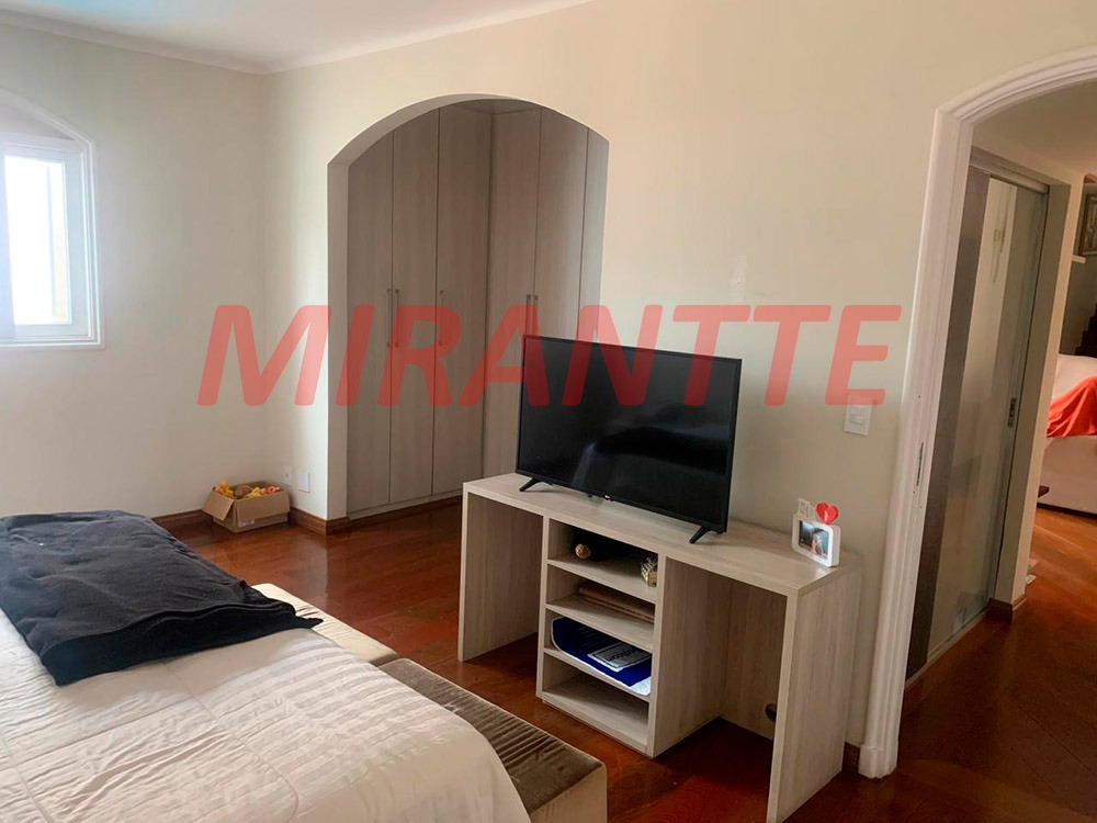 Casa terrea de 700m² com 4 quartos em Jardim Leonor Mendes De Barros
