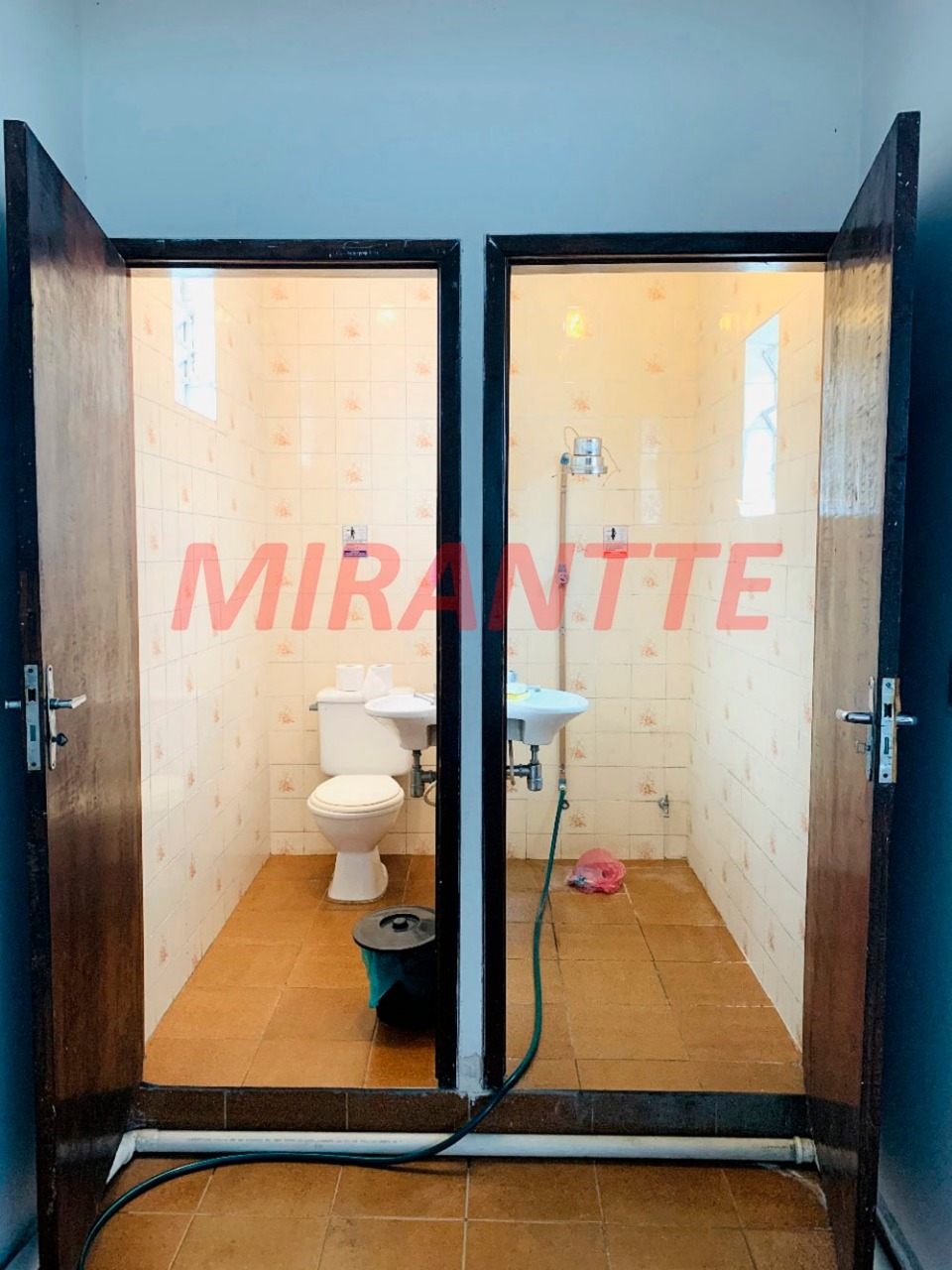 Conjunto comercial de 148m² em Vila Nova Cachoeirinha