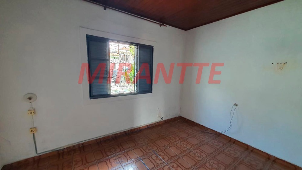 Casa terrea de 90m² com 4 quartos em Chora Menino