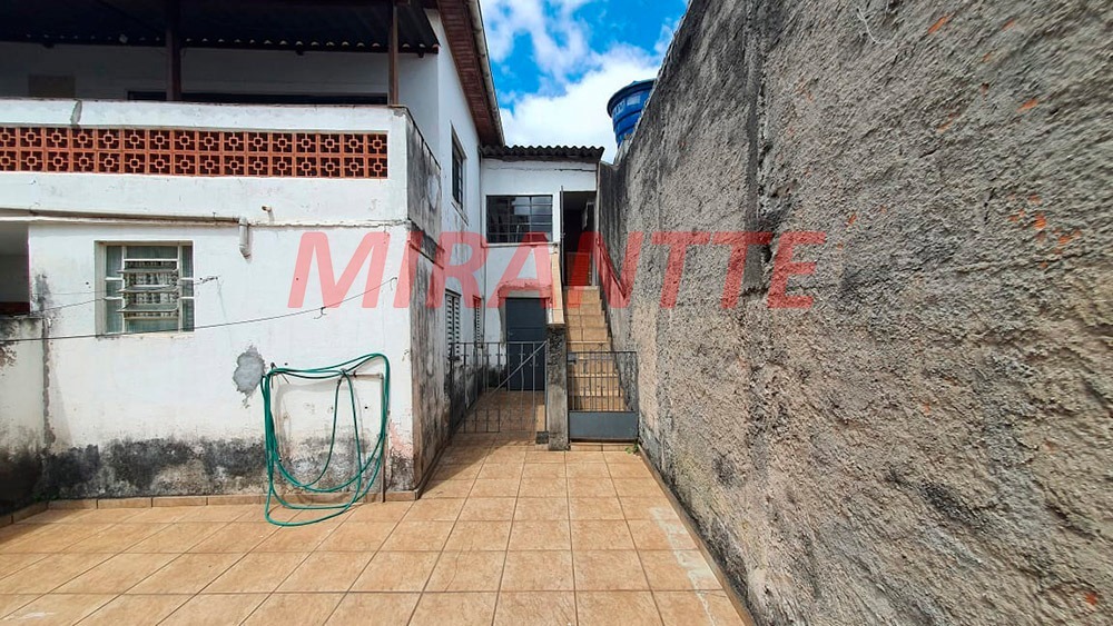 Casa terrea de 90m² com 4 quartos em Chora Menino