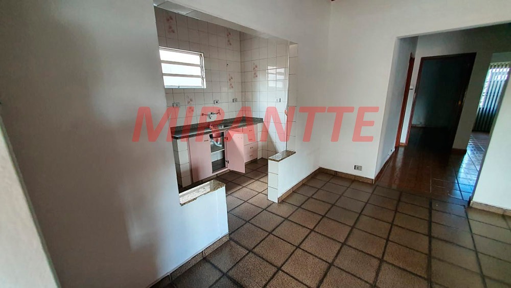 Casa terrea de 90m² com 4 quartos em Chora Menino