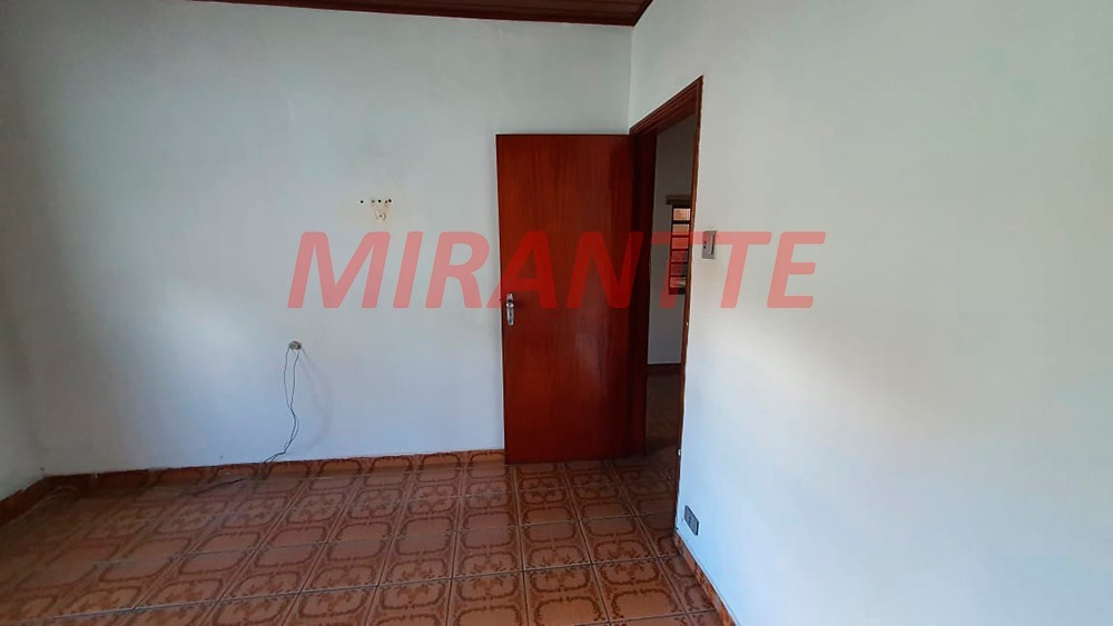 Casa terrea de 90m² com 4 quartos em Chora Menino