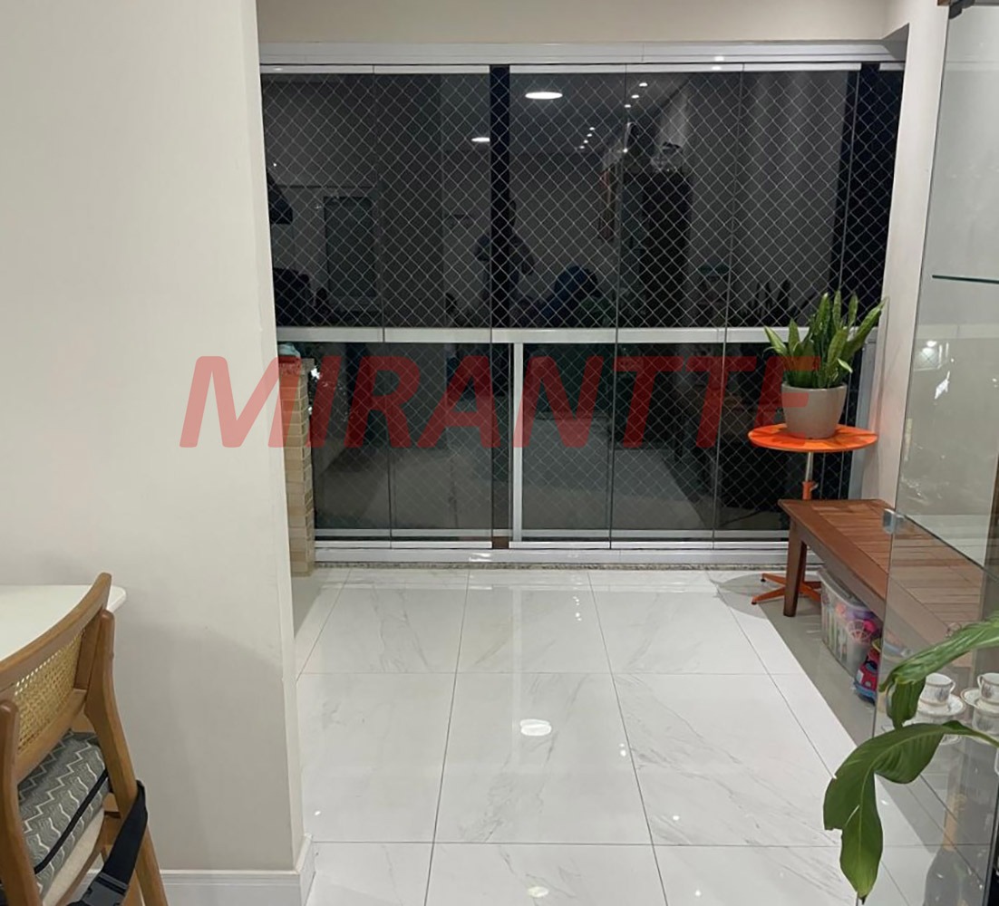 Apartamento de 64m² com 2 quartos em Santana