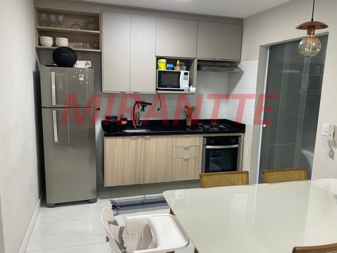 Apartamento de 64m² com 2 quartos em Santana