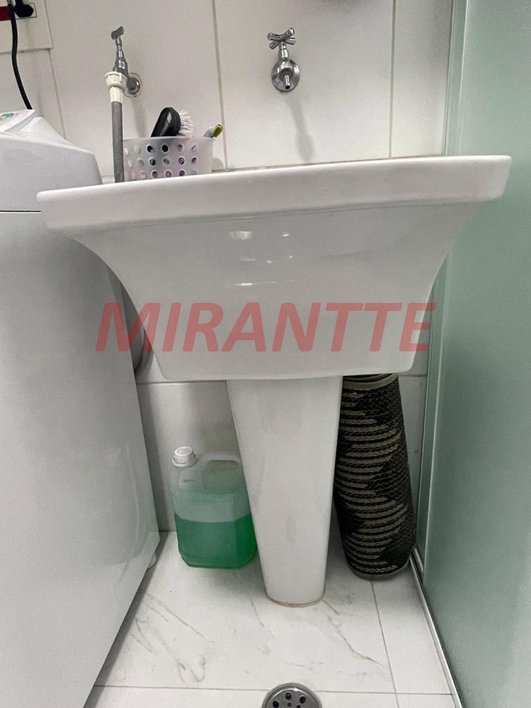 Apartamento de 64m² com 2 quartos em Santana