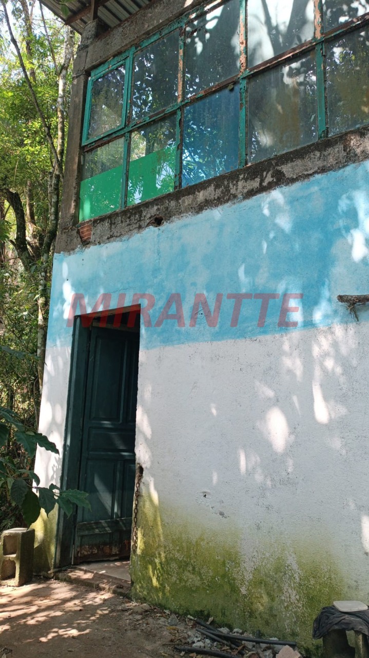 Terreno de 0m² em Luiz Fagundes