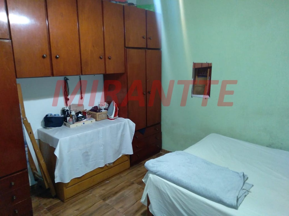 Casa terrea de 240m² com 4 quartos em Tremembe