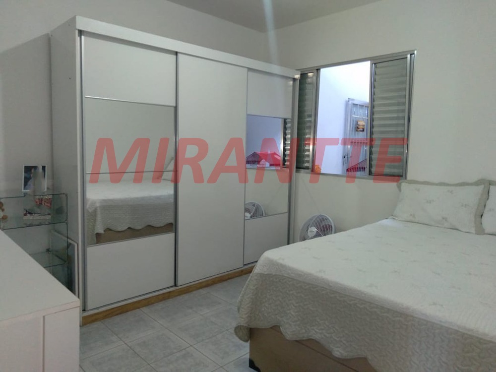Casa terrea de 240m² com 4 quartos em Tremembe